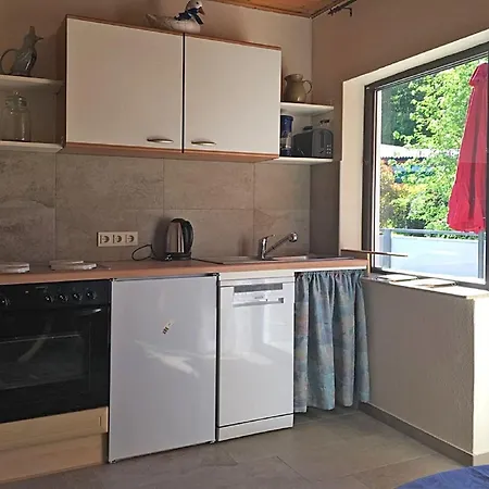 Appartement Mit Terrasse In Waldbrunn-ellar
